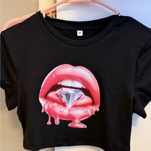 💎 Custom💎 Black Crop Top with Pink Lips and Diamond Graphic